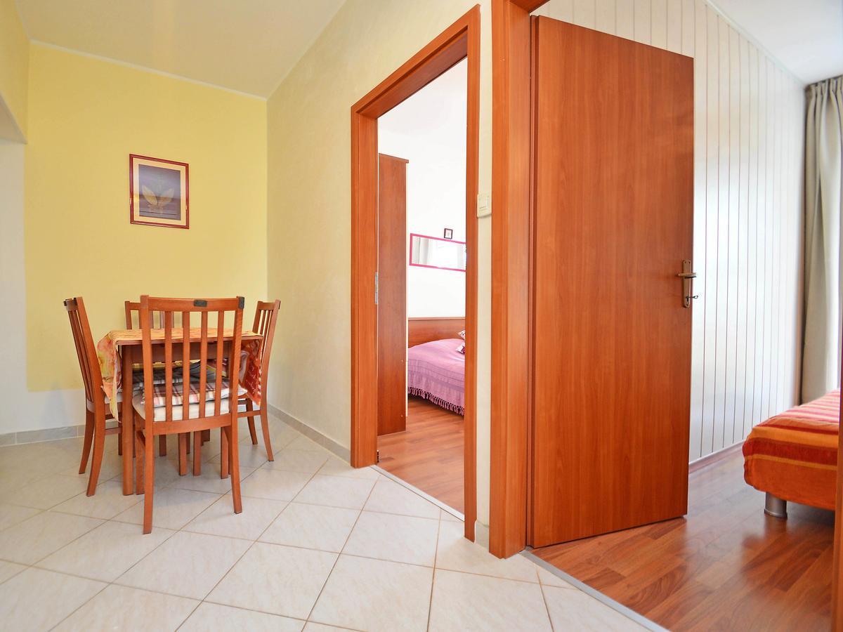 Apartment Mira-2 By Interhome Umago Esterno foto
